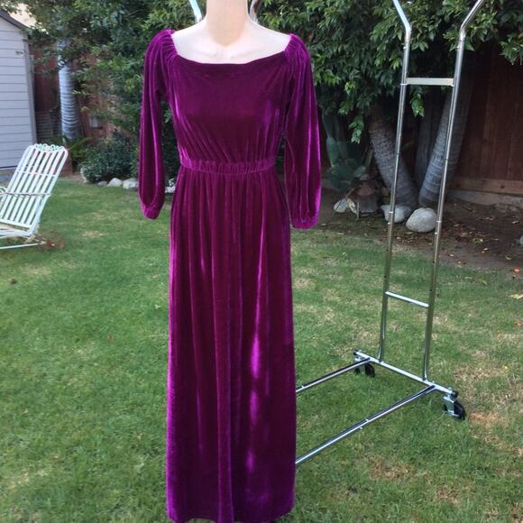 TULAROSA PURPLE VELVET EMPIRE MAXIDRESS - Picture 1 of 10